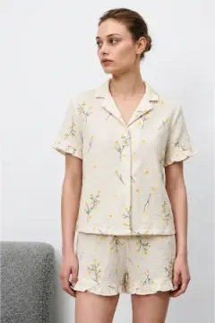 Kadın Premium Fırfırlı Çok Renkli Pijama Takımı