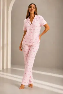 Kadın Kısa Kol Rahat Kalıp Şık Pembe Pijama Takımı