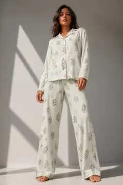 Kadın Uzun Kol Pamuklu Çağla Yeşili Pijama Takımı