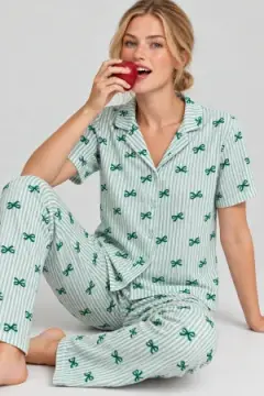 Kadın Desenli Yeşil Rahat Pijama Takımı 4800