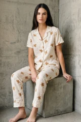 V Yaka Düğmeli Casual Kırık Beyaz Pijama Takımı