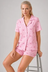 Ekose Fiyonk Desenli Şortlu Pijama Takımı Kadın Kısa Kollu Düğmeli Yazlık rahat Pembe Pijama Takımı 4634
