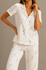 Kadın Kısa Kol Rahat Kalıp Şık Çok Renkli Pijama Takımı