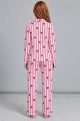 Kadın Uzun Kollu Gömlek Yaka Pembe Çizgili Kalpli Pijama Takımı 4770