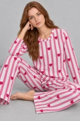 Kadın Kalpli Rahat Kalıp İkili Pembe Pijama Takımı 4768